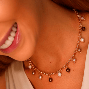 Colar Choker em Banho de Ouro 18k com Pérolas Coloridas - PL0332