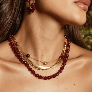Colar Bolas Rubi em Banho de Ouro 18K - PL24440
